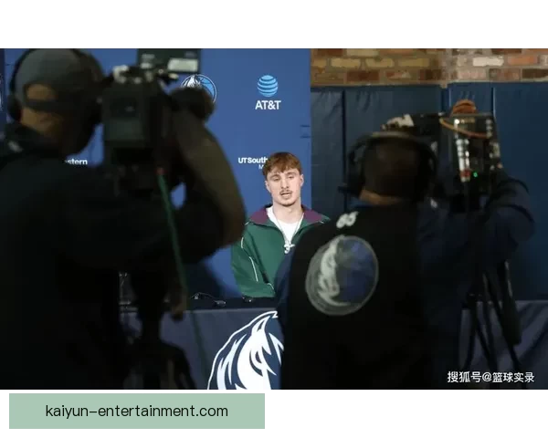 皮尔斯为弗拉格力挺新秀三人缺席ROTY04詹瓜之争成历史例证